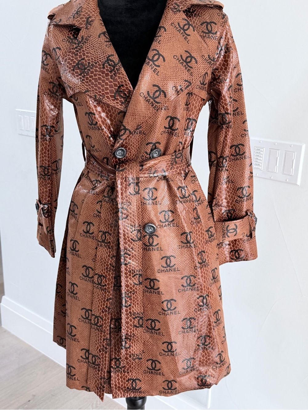 Gorgeous Faux Leather Brown Logo-Print Trench Coat size S